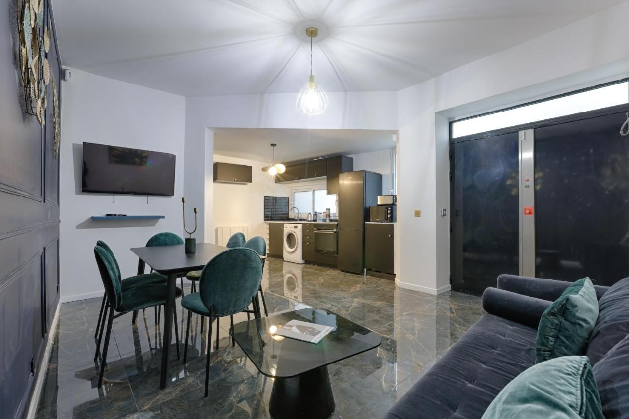 Amazing Luxury Triplex 3Br/8P - Arc De Triomphe Lejlighed Paris Eksteriør billede